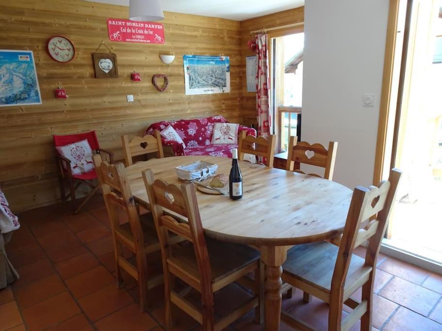 Chalet La Ruche Villa Saint-Sorlin-dʼArves Esterno foto